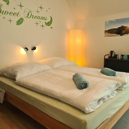 Lichtdurchflutetes Zimmer - Kaeppele Waldbuttelbrunn Extérieur photo